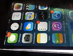 Backlight e pannello LCD di iPhone