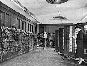 Il computer ENIAC, il primo calcolatore elettronico della storia